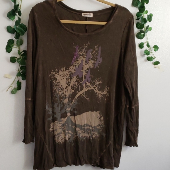 One World Live and Let Live Top - Picture 2 of 8